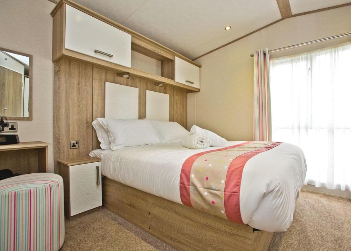 Piran Meadows Resort New Quay Екстериор снимка
