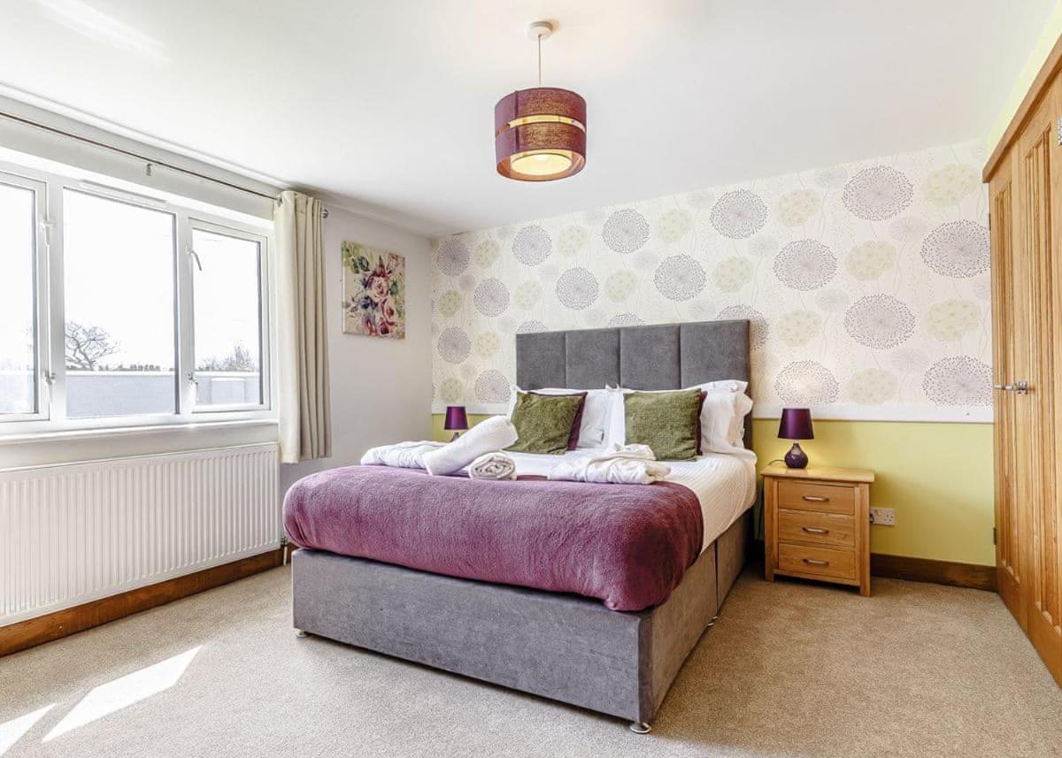 Piran Meadows Resort New Quay Екстериор снимка